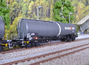 roco-6600143-1989-6.jpg